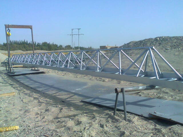 满洲里专业承揽大中小型喷涂翻新施工业务！